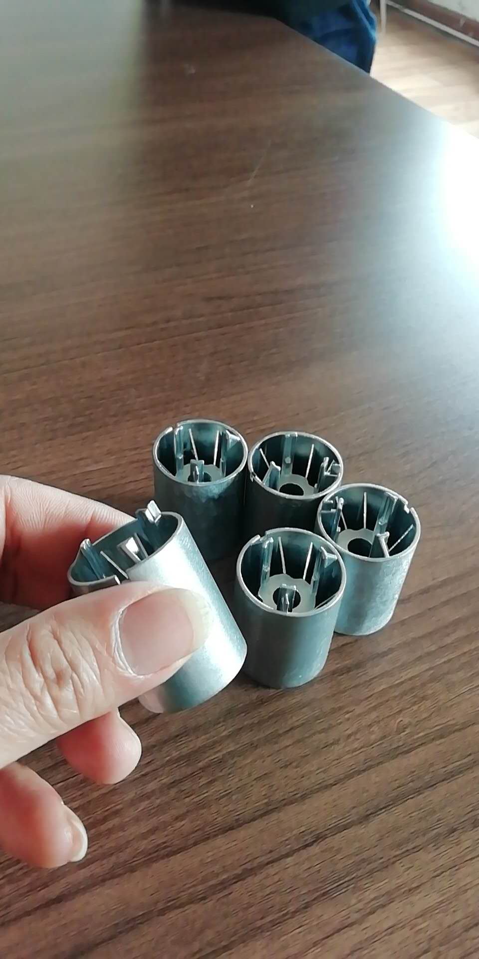 微型电机壳